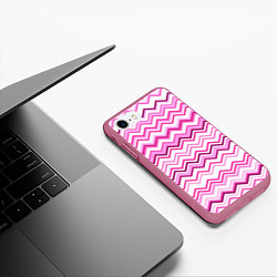 Чехол iPhone 7/8 матовый Ломаные полосы бело-розовый, цвет: 3D-малиновый — фото 2