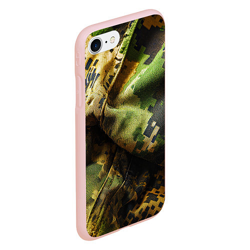 Чехол iPhone 7/8 матовый Реалистичный камуфляж на ткани / 3D-Светло-розовый – фото 2