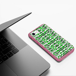 Чехол iPhone 7/8 матовый Техно броня зелёно-белая, цвет: 3D-малиновый — фото 2