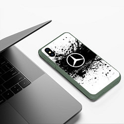 Чехол iPhone XS Max матовый Mercedes-Benz: Black Spray, цвет: 3D-темно-зеленый — фото 2