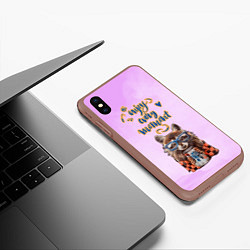 Чехол iPhone XS Max матовый Енот, цвет: 3D-коричневый — фото 2