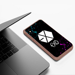 Чехол iPhone XS Max матовый EXO BAND, цвет: 3D-коричневый — фото 2