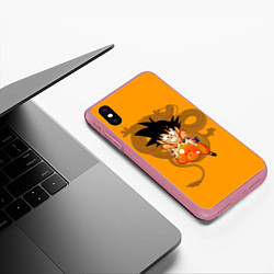 Чехол iPhone XS Max матовый Kid Goku, цвет: 3D-малиновый — фото 2