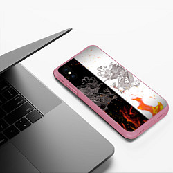 Чехол iPhone XS Max матовый Драконы Черный и Белый Огонь, цвет: 3D-малиновый — фото 2