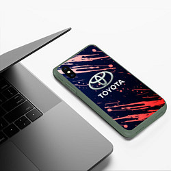 Чехол iPhone XS Max матовый Toyota градиент, цвет: 3D-темно-зеленый — фото 2