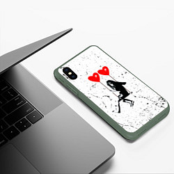 Чехол iPhone XS Max матовый BANKSY БЭНКСИ девочка на качелях с сердцами, цвет: 3D-темно-зеленый — фото 2