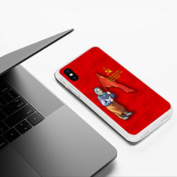 Чехол iPhone XS Max матовый Бабуля с флагом, цвет: 3D-белый — фото 2