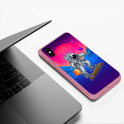 Чехол iPhone XS Max матовый Космонавт прыгает на скейте, цвет: 3D-малиновый — фото 2