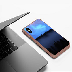 Чехол iPhone XS Max матовый Неоновое небо над лесом, цвет: 3D-коричневый — фото 2
