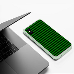 Чехол iPhone XS Max матовый Черно-зеленые полосы, цвет: 3D-салатовый — фото 2