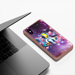 Чехол iPhone XS Max матовый Барт Симпсон со скейтбордом в космосе, цвет: 3D-коричневый — фото 2