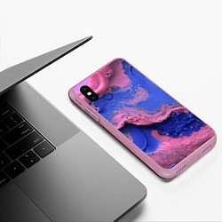 Чехол iPhone XS Max матовый Розовая пена на синей краске, цвет: 3D-розовый — фото 2