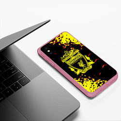 Чехол iPhone XS Max матовый Liverpool жёлтые краски текстура, цвет: 3D-малиновый — фото 2