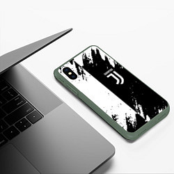 Чехол iPhone XS Max матовый Juventus краски чёрнобелые, цвет: 3D-темно-зеленый — фото 2