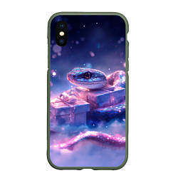 Чехол iPhone XS Max матовый Новогодняя магическая змея с подарками, цвет: 3D-темно-зеленый