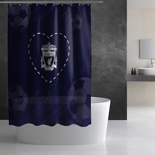 Шторка для ванной Лого Liverpool в сердечке на фоне мячей / 3D-принт – фото 2