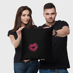 Подушка квадратная Поцелуй, цвет: 3D-принт — фото 2