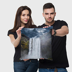 Подушка квадратная Водопад Скогафосс, цвет: 3D-принт — фото 2