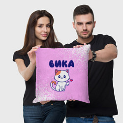Подушка квадратная Вика кошечка с сердечком, цвет: 3D-принт — фото 2