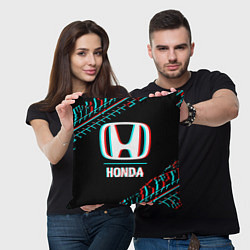 Подушка квадратная Значок Honda в стиле glitch на темном фоне, цвет: 3D-принт — фото 2