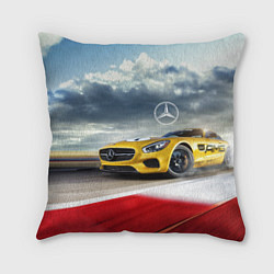 Подушка квадратная Mercedes AMG V8 Biturbo на трассе, цвет: 3D-принт