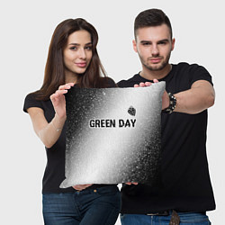 Подушка квадратная Green Day glitch на светлом фоне: символ сверху, цвет: 3D-принт — фото 2