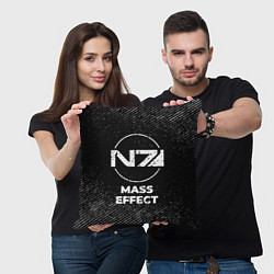 Подушка квадратная Mass Effect с потертостями на темном фоне, цвет: 3D-принт — фото 2