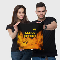 Подушка квадратная Mass Effect - gold gradient: символ сверху, цвет: 3D-принт — фото 2