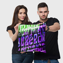 Подушка квадратная Фиолетово-зелёная абстракция на чёрном фоне, цвет: 3D-принт — фото 2
