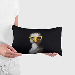Подушка-антистресс Белый гусь в желтых очках на черном фоне, цвет: 3D-принт — фото 2