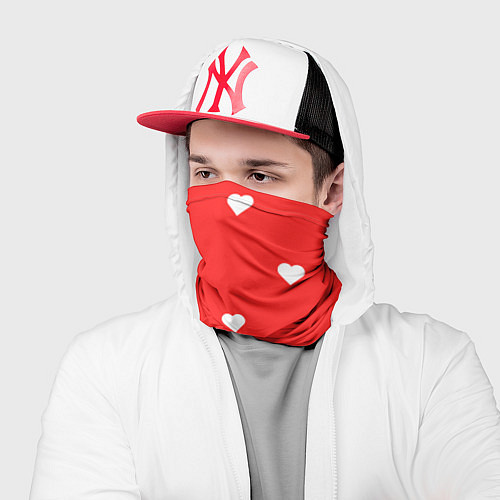 Бандана Белые сердца на красном фоне / 3D-принт – фото 2