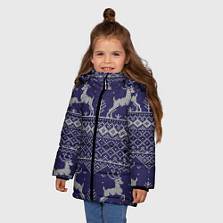 Куртка зимняя для девочки Олени, цвет: 3D-черный — фото 2
