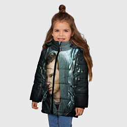 Куртка зимняя для девочки Камбербэтч в капюшоне, цвет: 3D-черный — фото 2