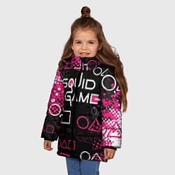 Куртка зимняя для девочки Игра в кальмара: Гранж, цвет: 3D-красный — фото 2