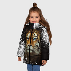 Куртка зимняя для девочки Год тигра2022, цвет: 3D-черный — фото 2