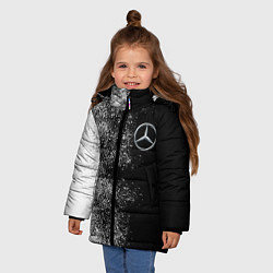 Куртка зимняя для девочки Чёрно-белый Мерседес, цвет: 3D-красный — фото 2
