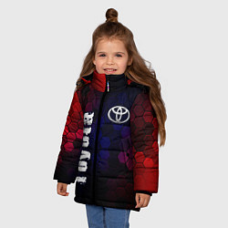 Куртка зимняя для девочки ТОЙОТА Toyota Графика, цвет: 3D-черный — фото 2