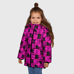 Куртка зимняя для девочки Black and pink hearts pattern on checkered, цвет: 3D-черный — фото 2