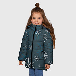 Куртка зимняя для девочки Белые снежинки на синем фоне, цвет: 3D-светло-серый — фото 2