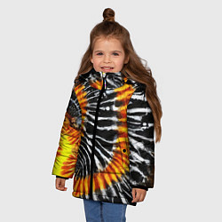Куртка зимняя для девочки Tie dye - тай дай в черно белую полоску, цвет: 3D-черный — фото 2