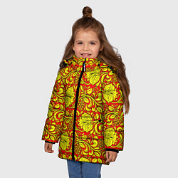 Куртка зимняя для девочки Хохломская роспись золотистые цветы и ягоды на кра, цвет: 3D-красный — фото 2