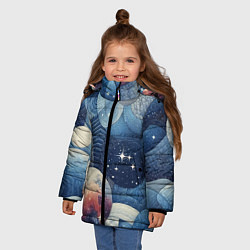 Куртка зимняя для девочки Космический пэчворк - нейросеть, цвет: 3D-светло-серый — фото 2