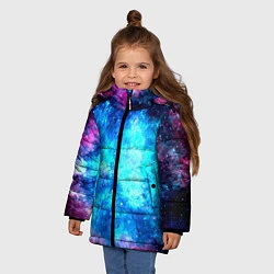 Куртка зимняя для девочки Голубая вселенная, цвет: 3D-черный — фото 2