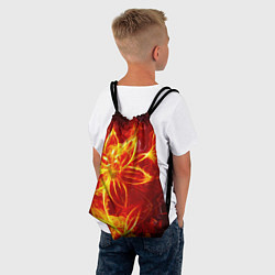 Рюкзак-мешок Цветок из огня на чёрном фоне, цвет: 3D-принт — фото 2