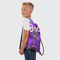 Рюкзак-мешок Барби в костюме скелета: паутина и фиолетовый дым, цвет: 3D-принт — фото 2