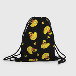 Рюкзак-мешок Жёлтая уточка в в темных очках и цепочке на черном, цвет: 3D-принт