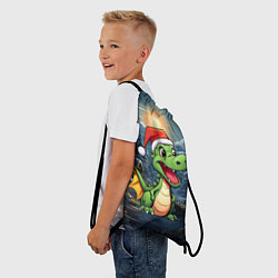 Рюкзак-мешок Зеленый дракон на новогоднем фоне, цвет: 3D-принт — фото 2