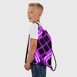 Рюкзак-мешок Чёрные квадраты и белые полосы на фиолетовом фоне, цвет: 3D-принт — фото 2