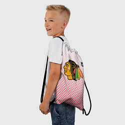 Рюкзак-мешок Чикаго Блэкхокс - красные треугольники с градиенто, цвет: 3D-принт — фото 2