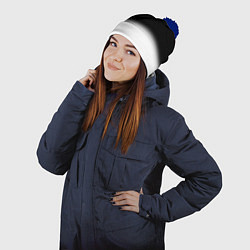 Шапка с помпоном Размытый полосатый узор черный красный белый, цвет: 3D-тёмно-синий — фото 2